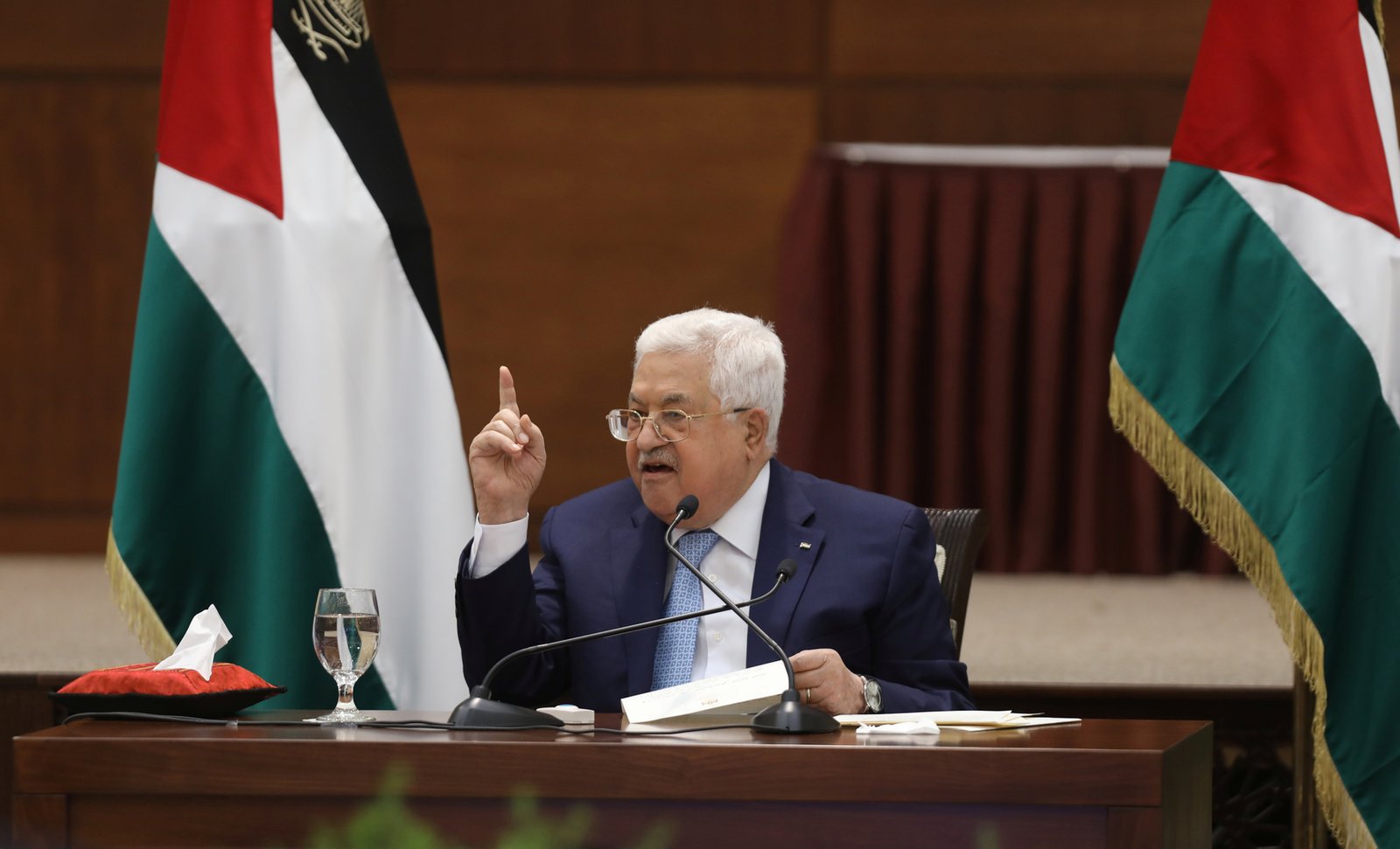 تأجيل الانتخابات الفلسطينية
