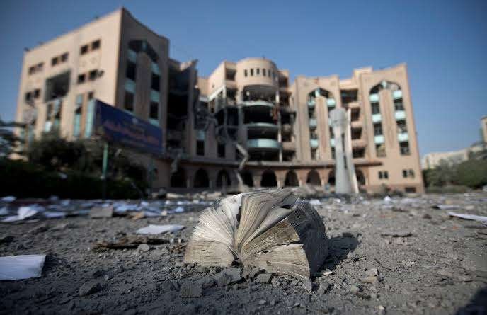 مائة أكاديمي أوروبي ينددون بنهج إسرائيل إبادة التعليم في غزة