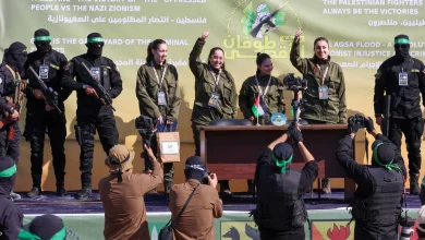 قائمة بالأسرى الإسرائيليين