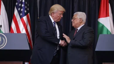 ترامب ومحمود عباس